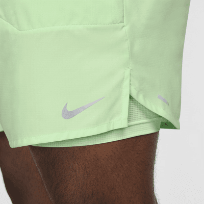 Shorts de running 2 en 1 Dri-FIT de 18 cm para hombre Nike Stride