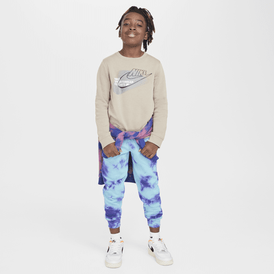 Nike Sportswear Standard Issue Sweatshirt mit Rundhalsausschnitt (ältere Kinder, Jungen)