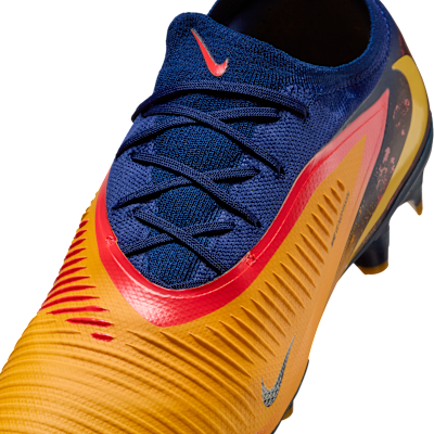 Tacos de fútbol para terreno firme Nike Phantom 6 Low Pro "Erling Haaland"