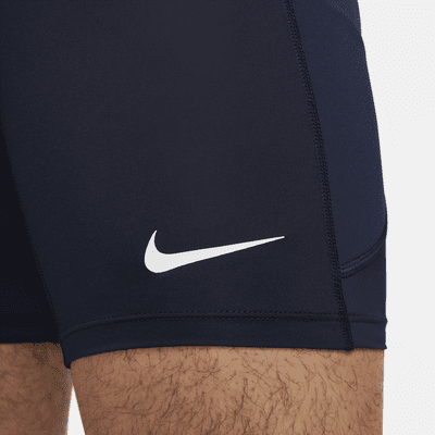 กางเกงขาสั้นฟิตเนส Dri-FIT ผู้ชาย Nike Pro