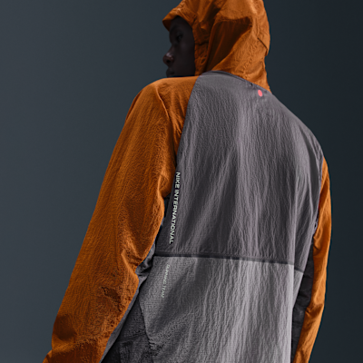 Nike Running Division Chaqueta de running repelente al agua - Hombre