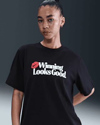 Женская футболка Nike Essential