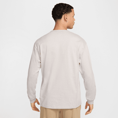 Nike Sportswear Premium Essentials Men's Long-Sleeve T-Shirt