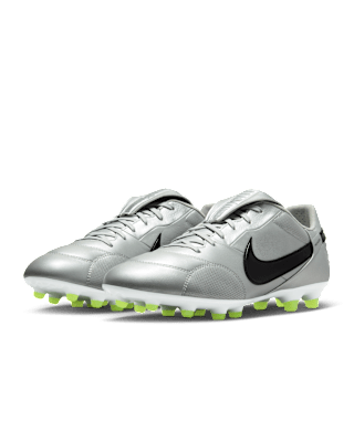Nike Premier 3