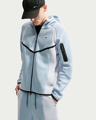 Nike Tech