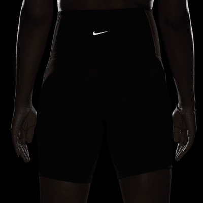 Nike (M) One Dri-FIT sykkelshorts (20 cm) med høyt liv og lommer til dame (mammaklær)