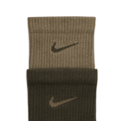 nike crew socks brown