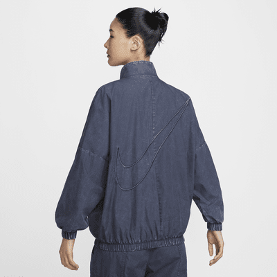 Chamarra de tejido Woven para mujer Nike Sportswear Essentials