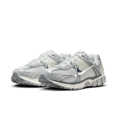 Nike Zoom Vomero 5 Men's Shoes