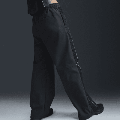 Nike Sportswear Women's Woven Trousers