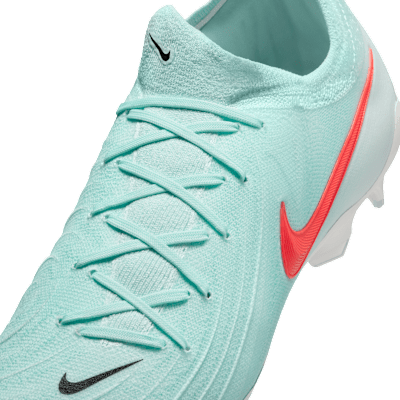 Nike Phantom GX 2 Pro FG Low-Top Football Boot