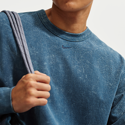 Nike Sportswear Premium Essentials Men's Long-Sleeve T-Shirt