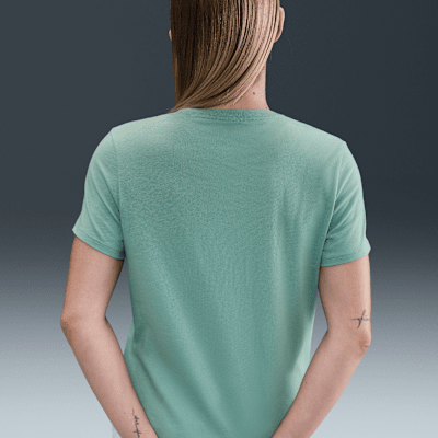 Playera para mujer Nike Sportswear Club Essentials