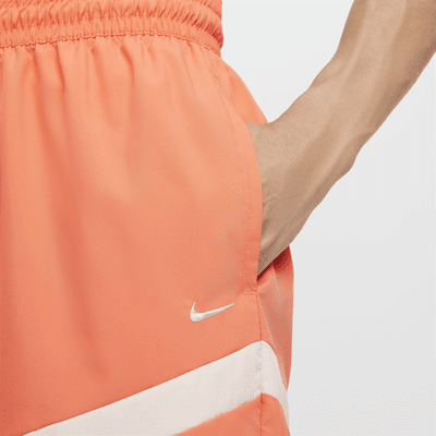 Shorts de básquetbol Dri-FIT de tejido Woven de 15 cm para hombre Nike Icon