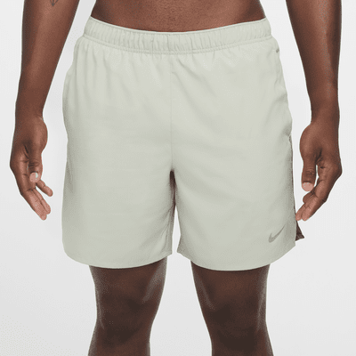 Nike Challenger Dri-FIT 2-in-1-Laufshorts für Herren (ca. 18 cm)