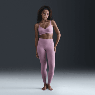 Bra deportivo convertible y acolchado de baja sujeción para mujer Nike Alate Minimalist