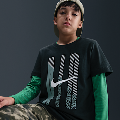 T-shirt dla dużych dzieci Nike Sportswear