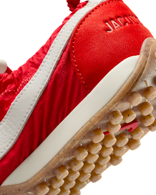 Nike Moon Shoe SP x Jacquemus