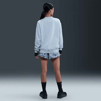 ナイキ Dri-FIT ゲット フィット ウィメンズ グラフィック クルーネック スウェットシャツ