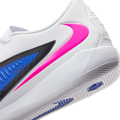 Nike Phantom 6 Low Academy Fußballschuh für Hallen- und Hartplätze