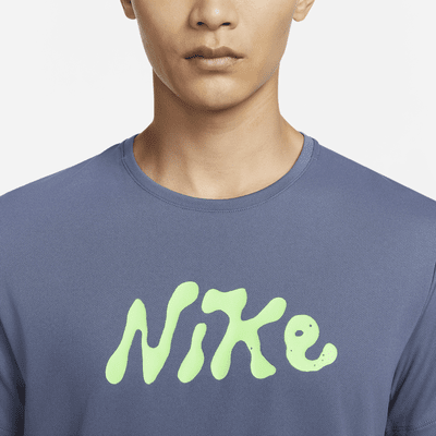 Nike Dri-FIT UV Miler Studio '72 Men's Short-Sleeve Running Top