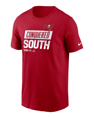 Nike Men's 2022 NFC South Champions Trophy Collection (NFL Tampa Bay Buccaneers) Long-Sleeve T-Shirt in Red, Size: Small | NPAC6DL8BZ-A5V