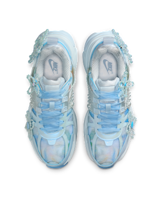 Nike V2K Run 女款藝術家系列