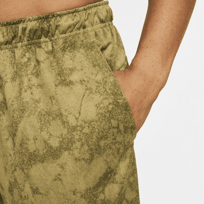 Shorts tejidos de entrenamiento estampados para hombre Nike Dri-FIT Story Pack