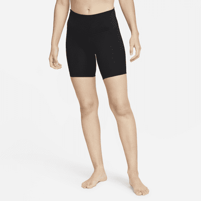 Shorts de 18 cm de tiro alto para mujer Nike Yoga