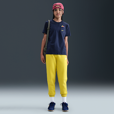 Nike Sportswear Older Kids' T-Shirt