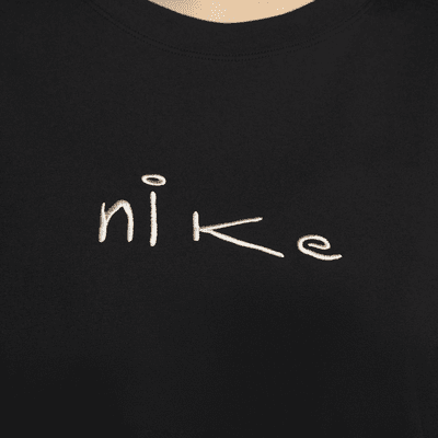 Nike Sportswear 女款 T 恤