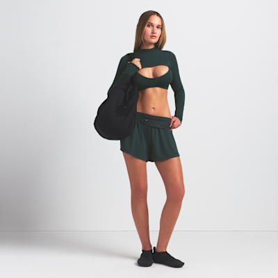 Minishorts para mujer NikeSKIMS Airy