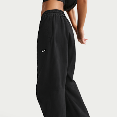 Nike Sportswear Women's Oversized High-Waisted Woven Trousers