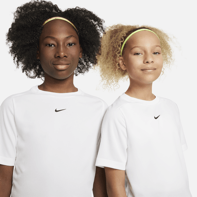 Playera de entrenamiento con gráfico Dri-FIT Nike Multi para niño talla grande