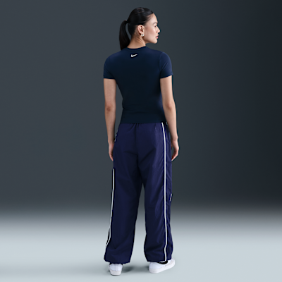 Nike Sportswear Women's Tight Cropped T-Shirt