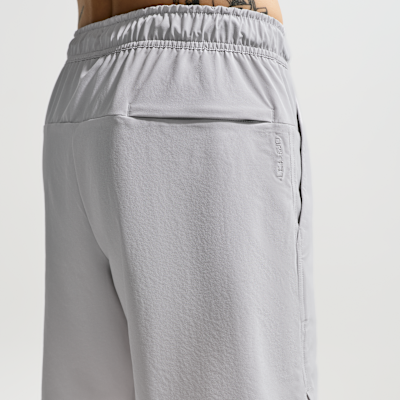 Nike Unlimited Men's Dri-FIT 18cm (approx.) Unlined Versatile Shorts