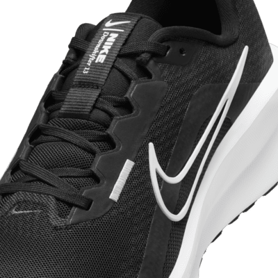 Tenis de correr en pavimento para hombre Nike Downshifter 13