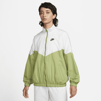 Tien jaar Port ondernemer Nike Sportswear Essential Windrunner Women's Woven Jacket. Nike.com