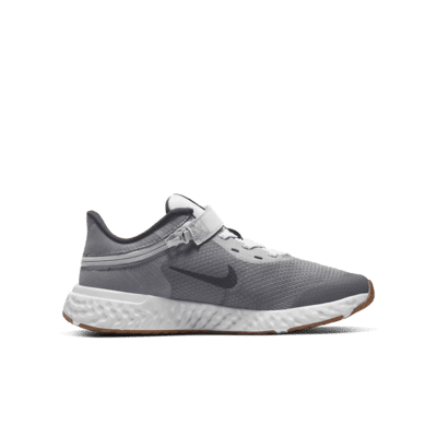 Chaussure de running Nike Revolution 5 FlyEase pour Enfant plus âgé (large)