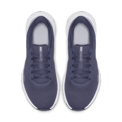 minimalist running shoes