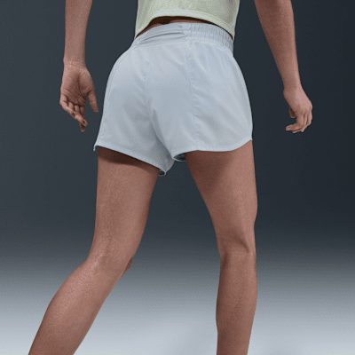 Shorts de correr Dri-FIT de tiro medio con forro de ropa interior para mujer Nike One