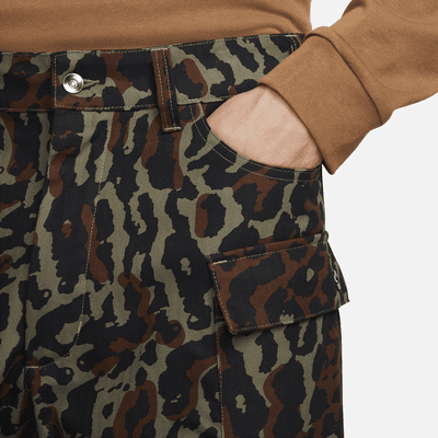 Pants cargo con estampado en toda la prenda para hombre Nike Life