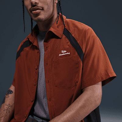 Nike SB Dri-FIT geweven skateshirt met korte mouwen