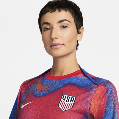 Playera de fútbol de manga corta Nike Dri-FIT para antes del partido para mujer USMNT Academy Pro