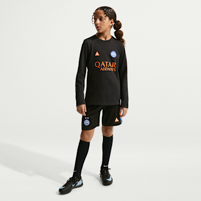 Inter Milan Academy Pro SE Older Kids' Nike ACG Dri-FIT Football Long-Sleeve Pre-Match Top