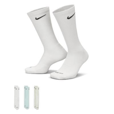 Nike Everyday Plus Pairs). Crew Cushioned Socks (3