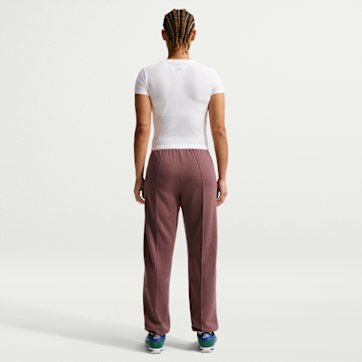Playera slim cropped para mujer Nike Sportswear Chill Knit