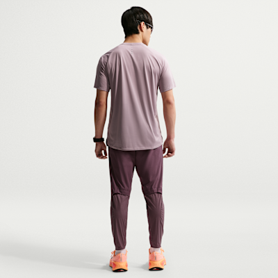 กางเกงวิ่งขายาวผู้ชายแบบทอ Repel Nike Stride