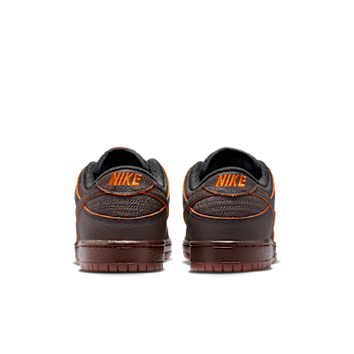 ナイキ SB ダンク LOW プロ プレミアム スケートボードシューズ