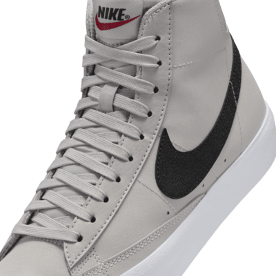 Nike Blazer 中筒 '77 大童鞋款